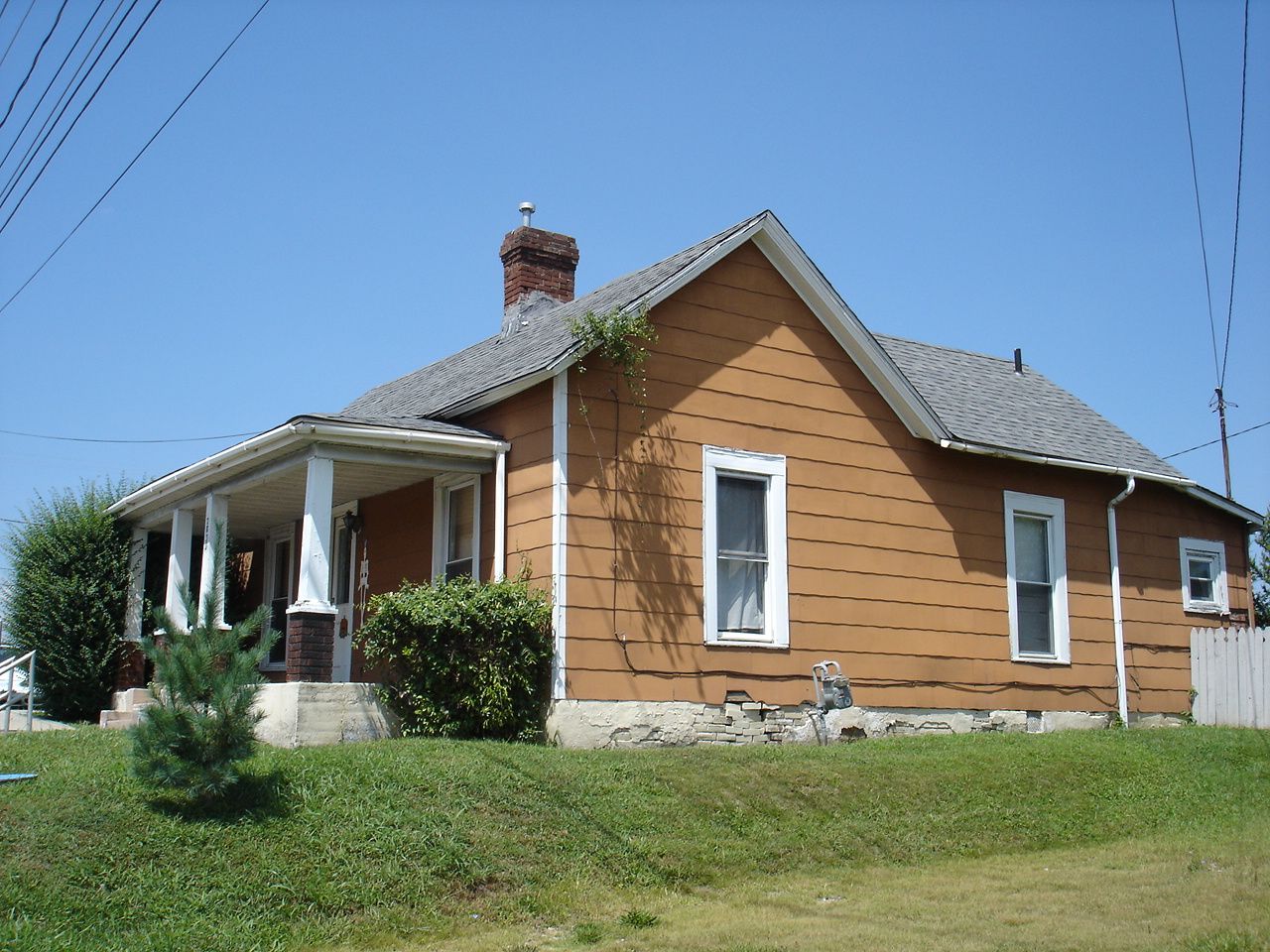 2833 Blackburn Ave, Ashland, KY 41101